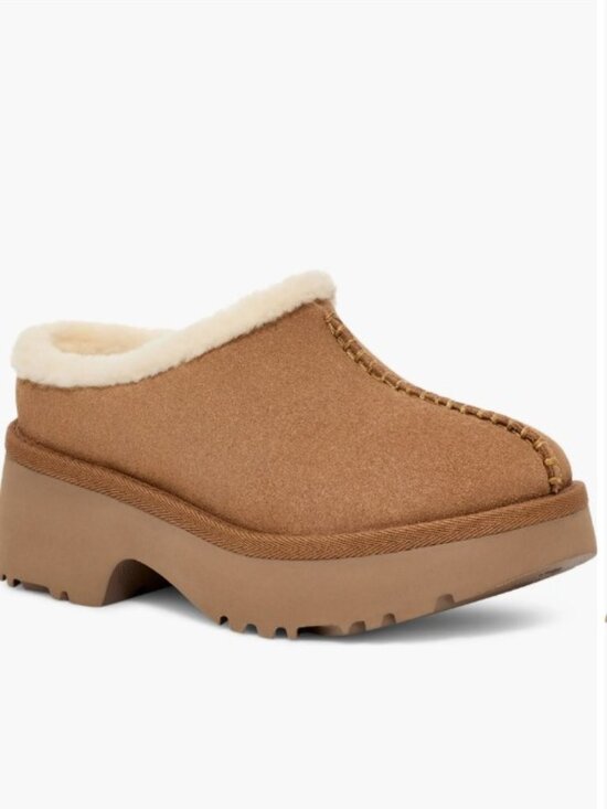 UGG Shoes - UGG New Heights Cozy Clog